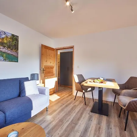 In Mit Grossem Balkon Apartamento *